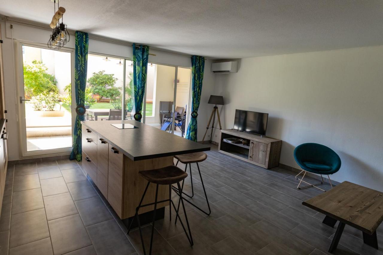 Location Port Frejus, Bord De Mer المظهر الخارجي الصورة